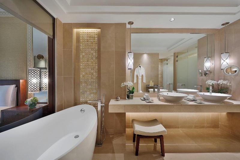 The Ritz-Carlton, Dubai - Oda