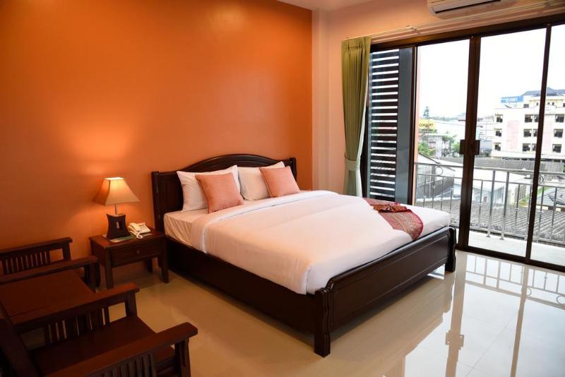 Sripet Hotel - Genel