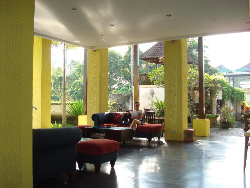 Anini Raka Resort & Spa - Lobi