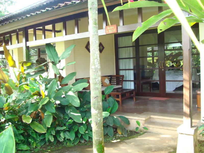 Anini Raka Resort & Spa - Teras