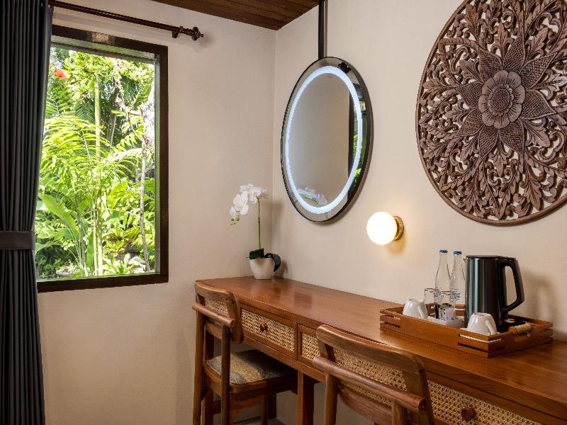 Tonys Villas & Resort Seminyak Bali - Oda