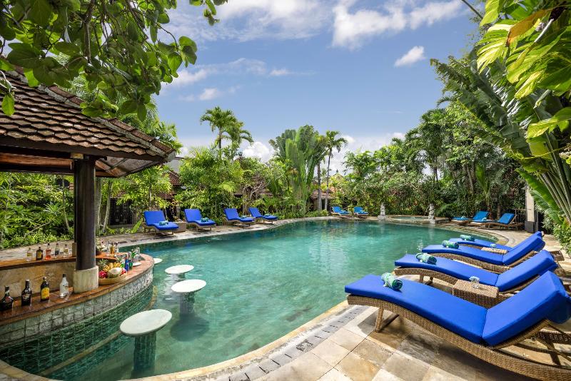 Tonys Villas & Resort Seminyak Bali - Havuz