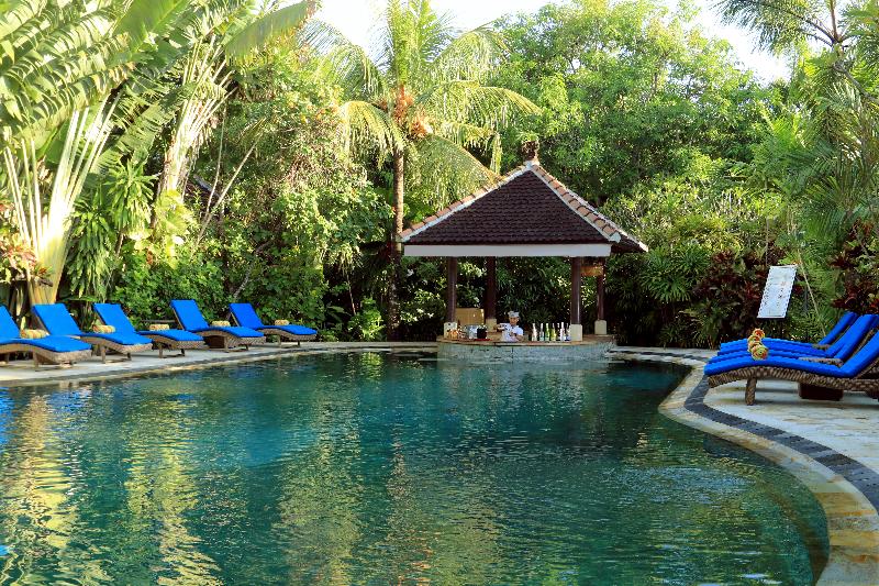 Tonys Villas & Resort Seminyak Bali - Havuz