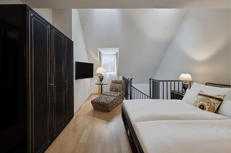 Hotel Schwarzer Adler Innsbruck - Oda