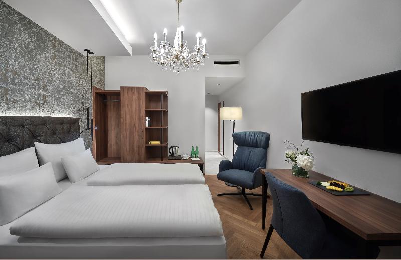 Hotel Schwarzer Adler Innsbruck - Oda