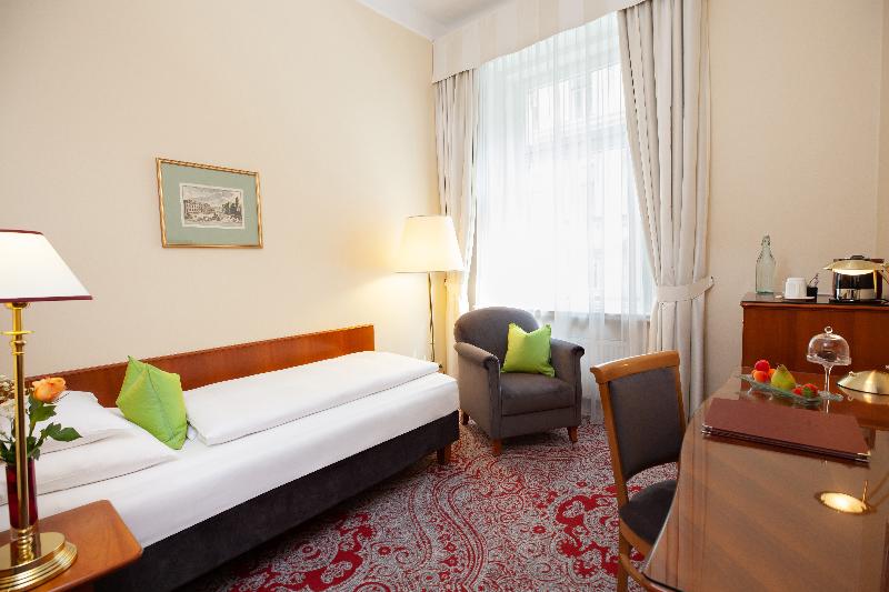 Hotel Kaiserhof Wien - Oda