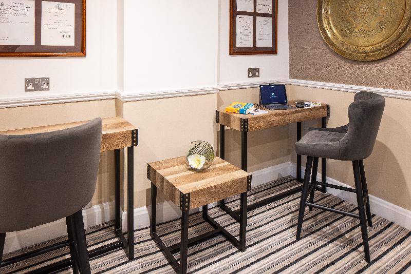 Best Western Royal Hotel - Lobi
