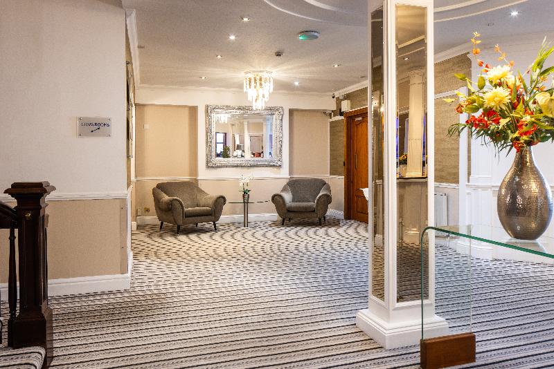 Best Western Royal Hotel - Lobi