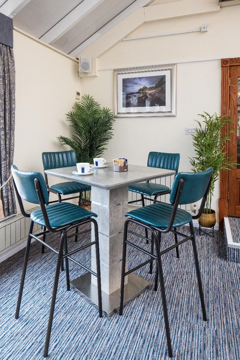 Best Western Royal Hotel - Teras