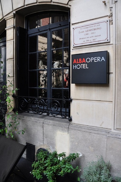 Alba Opera - Genel