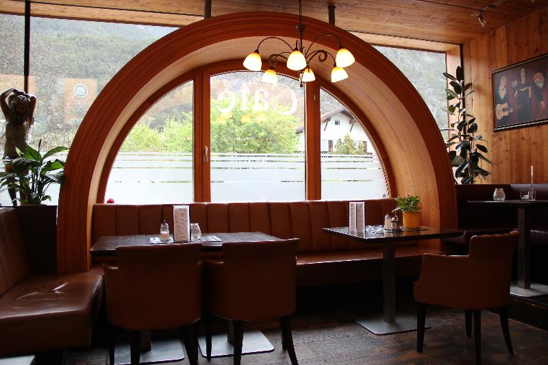 Tyrolis - Bar