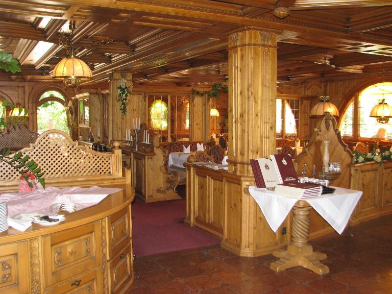 Tyrolis - Restoran