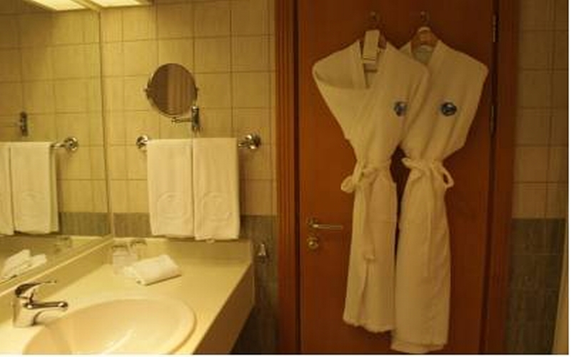 Al Ain Rotana - Oda