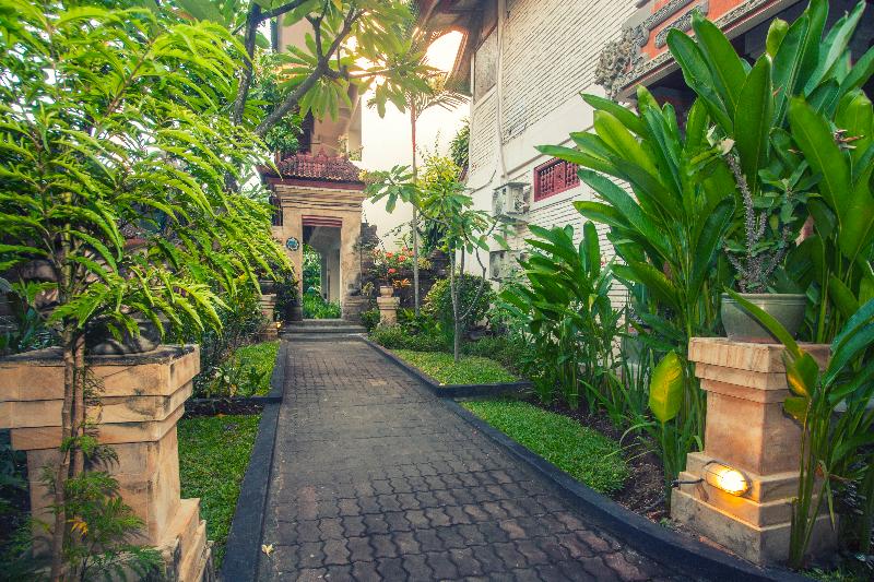 Seminyak Paradiso - Genel