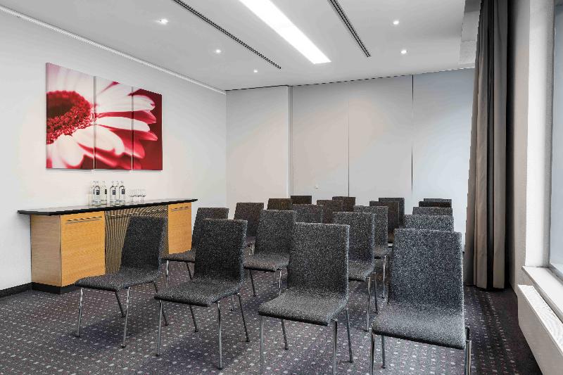 Ramada by Wyndham Essen Hotel - Toplantı