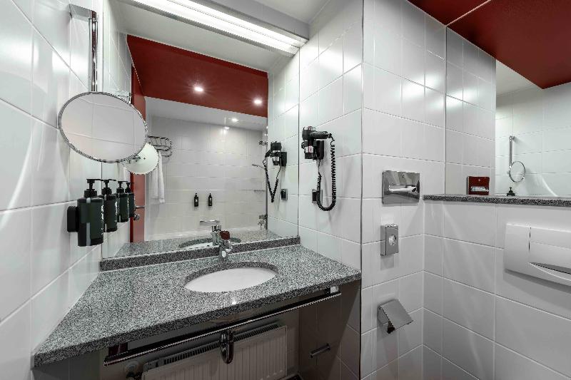 Ramada by Wyndham Essen Hotel - Oda