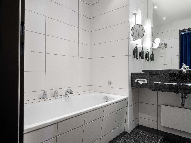 Ramada by Wyndham Essen Hotel - Oda