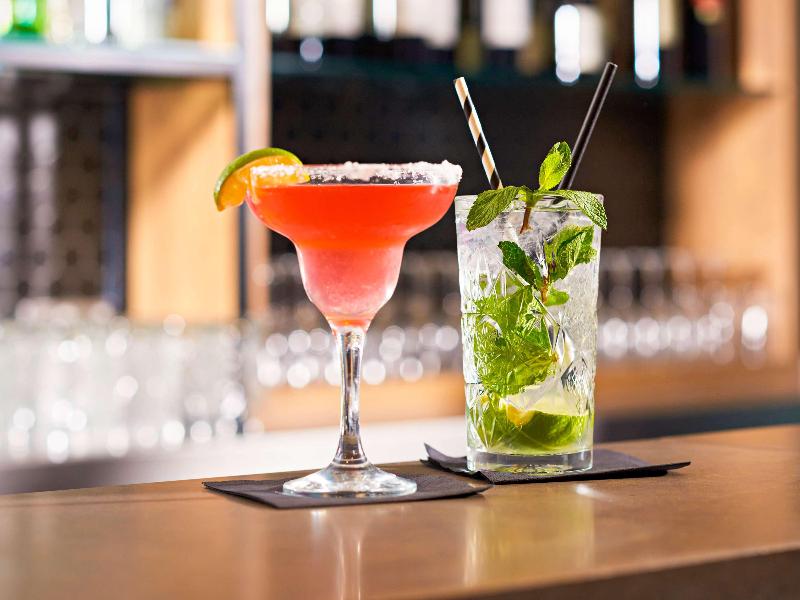 Novotel Edinburgh Park - Bar