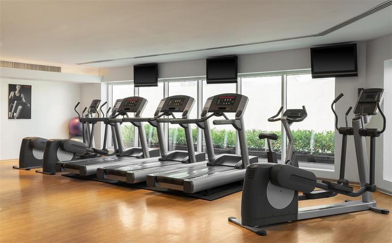 Four Points by Sheraton Downtown Dubai - Genel
