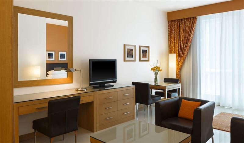 Four Points by Sheraton Downtown Dubai - Genel