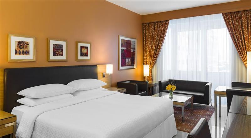 Four Points by Sheraton Downtown Dubai - Genel