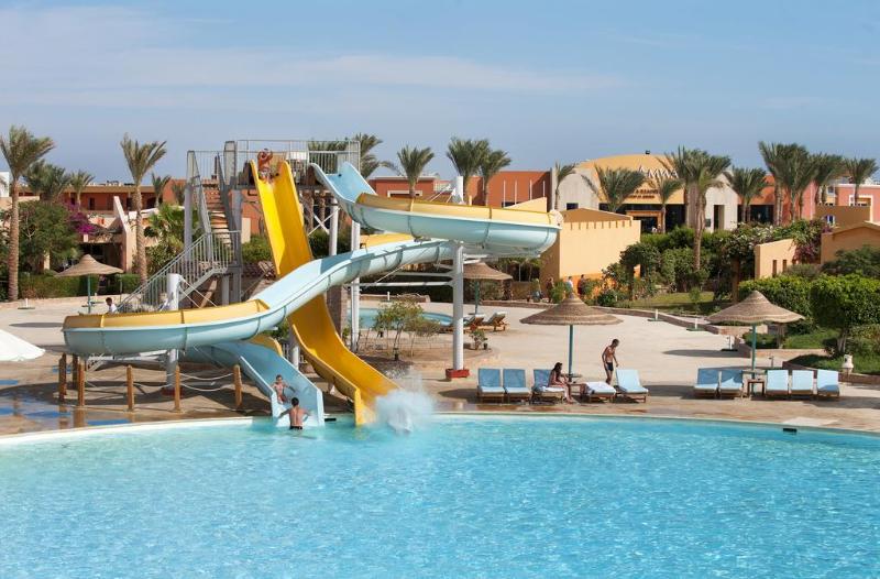 Amwaj Oyoun Resort & Casino - Havuz
