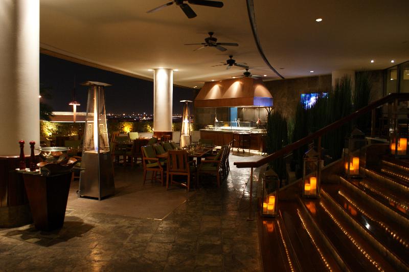 Mandarin Oriental Al Faisaliah, Riyadh - Restoran