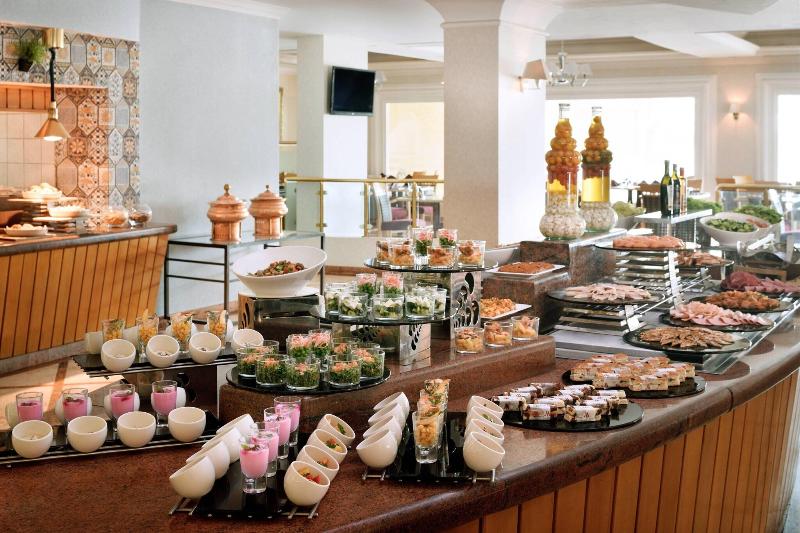 Riyadh Marriott Hotel - Restoran