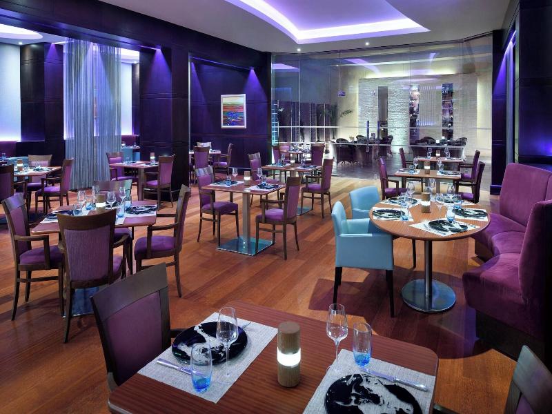 Riyadh Marriott Hotel - Restoran