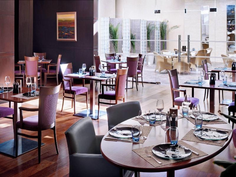 Riyadh Marriott Hotel - Restoran