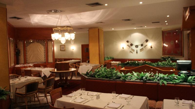 Jeddah Grand Hotel (Ex The Trident Jeddah) - Restoran