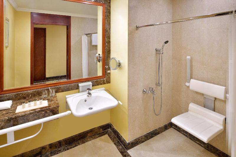 Sheraton Dammam Hotel & Towers - Oda