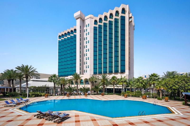 Sheraton Dammam Hotel & Towers - Havuz