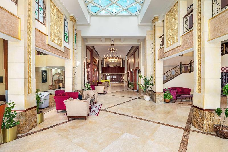 Eastyard Dammam - Lobi