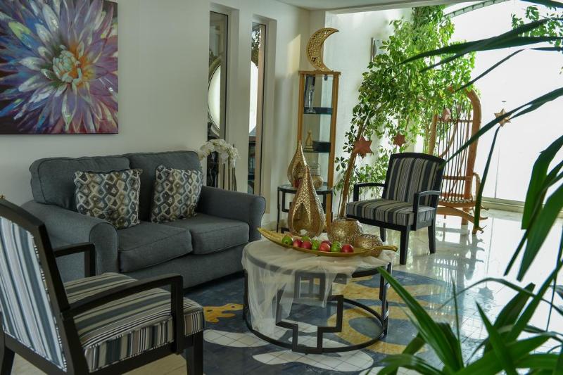 Carlton Al Moaibed - Lobi