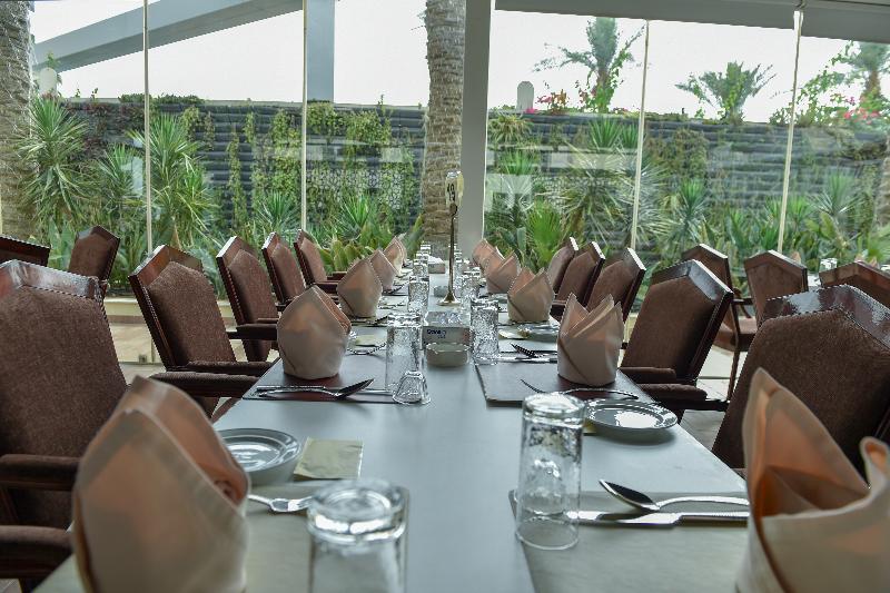 Carlton Al Moaibed - Restoran