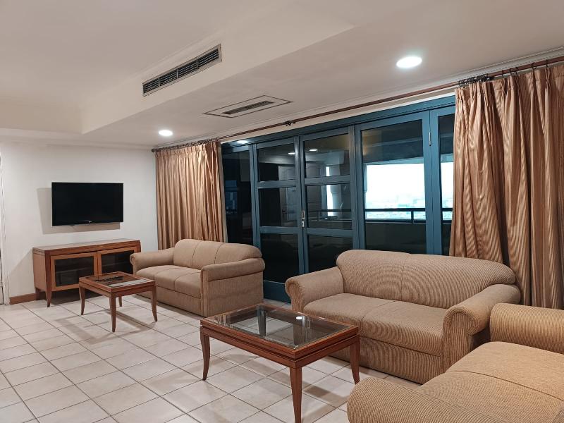 Grand Tropic Suites - Oda