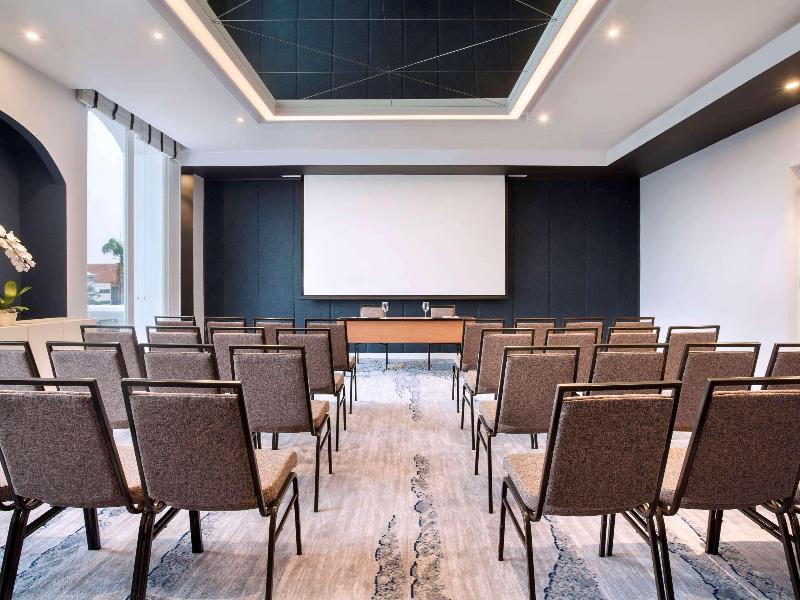 Mercure Jakarta Batavia - Toplantı