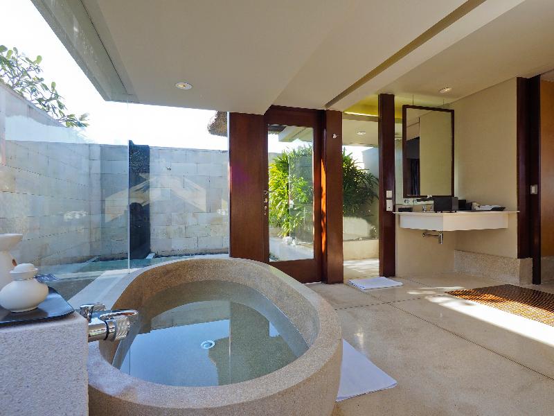 The Bale Nusa Dua by LifestyleRetreats - Oda