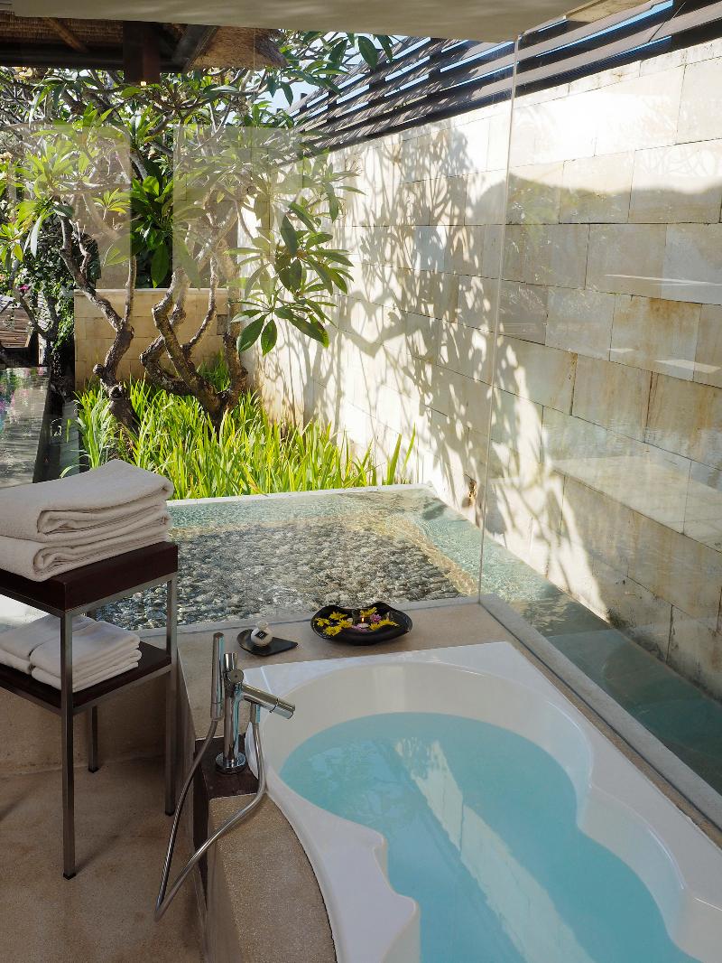 The Bale Nusa Dua by LifestyleRetreats - Oda