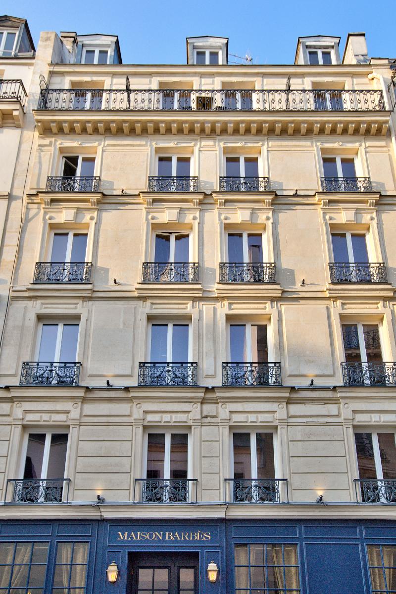 Maison Barbès - Genel