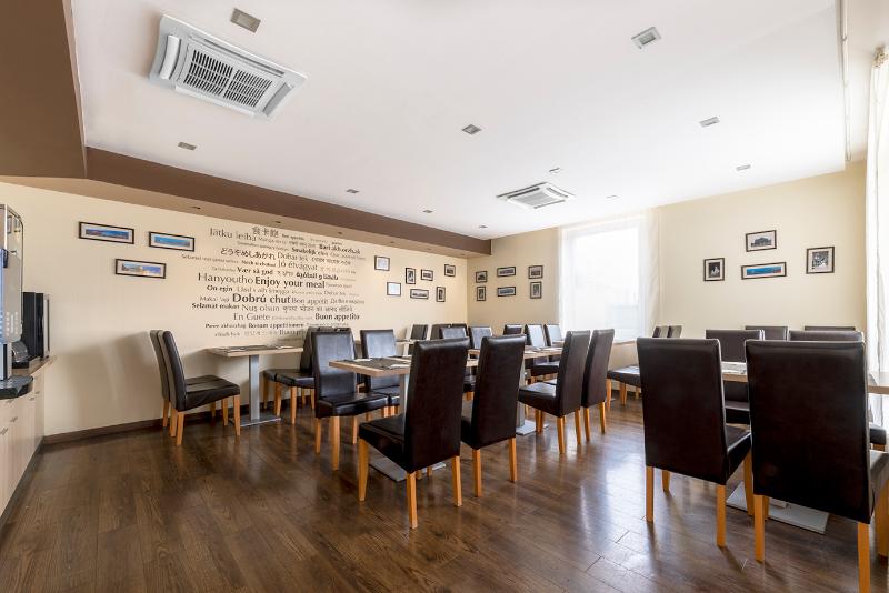 Promenade Hotel by Mellow Mood Hotels - Restoran