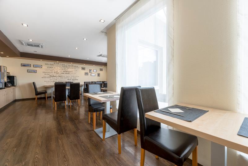 Promenade Hotel by Mellow Mood Hotels - Restoran