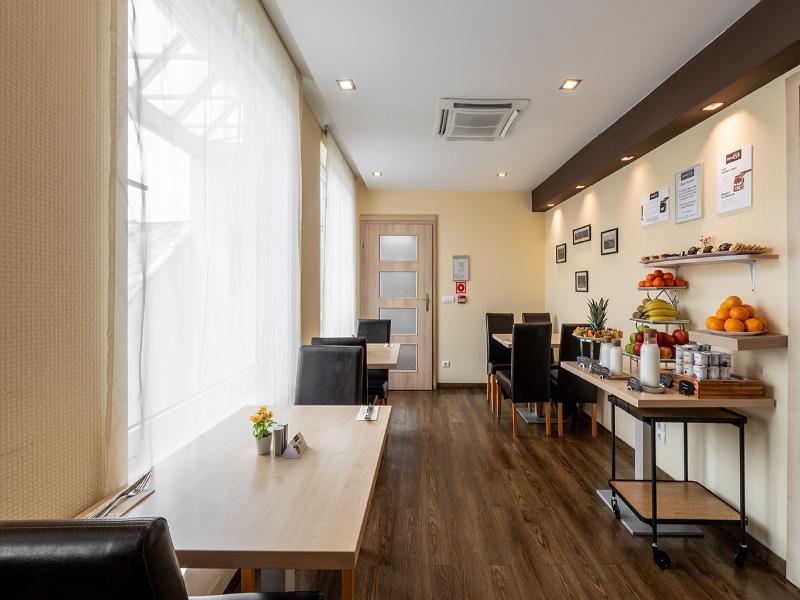 Promenade Hotel by Mellow Mood Hotels - Restoran