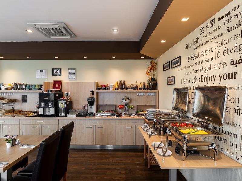 Promenade Hotel by Mellow Mood Hotels - Restoran