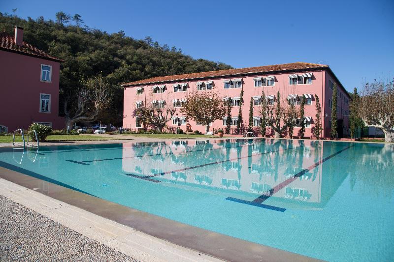 Your Hotel & Spa Alcobaça - Havuz