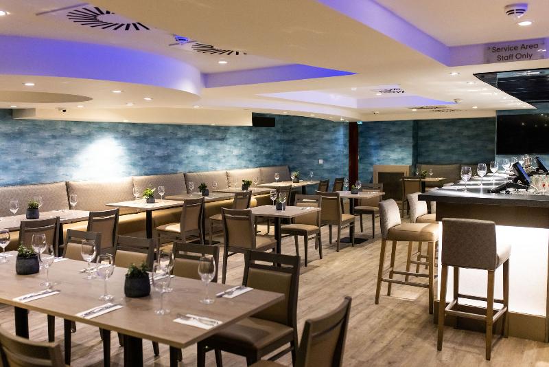 The Royal Yacht - Bar