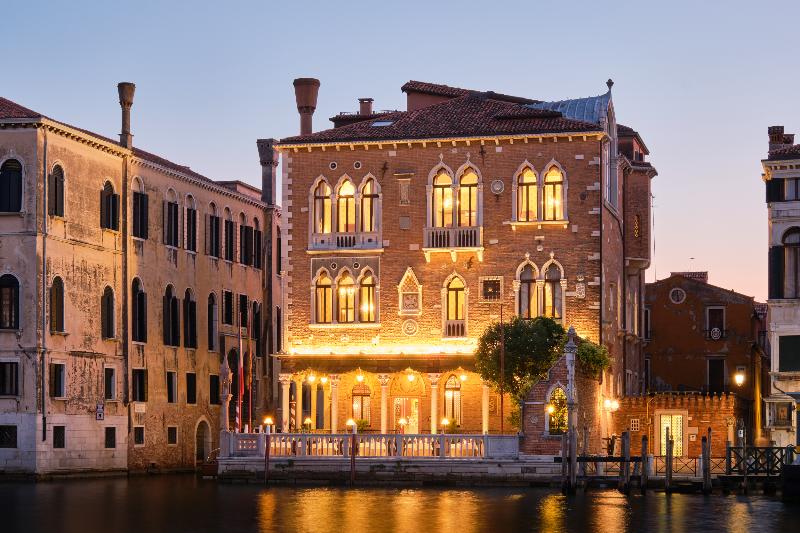 Palazzo Stern - Genel