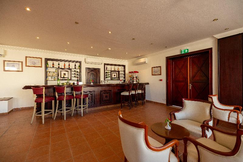 Continental Plaza Beach - Bar