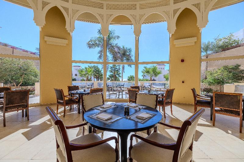Continental Plaza Beach - Restoran